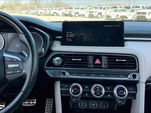 Used 2023 Genesis G70 2.0T w/ Sport Prestige Package image 7