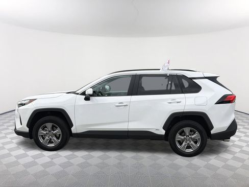 Certified 2025 Toyota RAV4 XLE w/ Convenience Package image 17