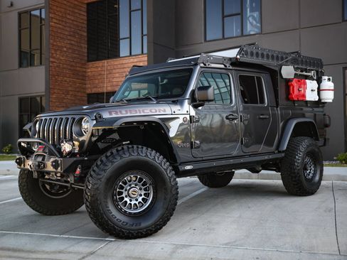 Used 2022 Jeep Gladiator Rubicon w/ LED Lighting Group AWD/4WD image 4