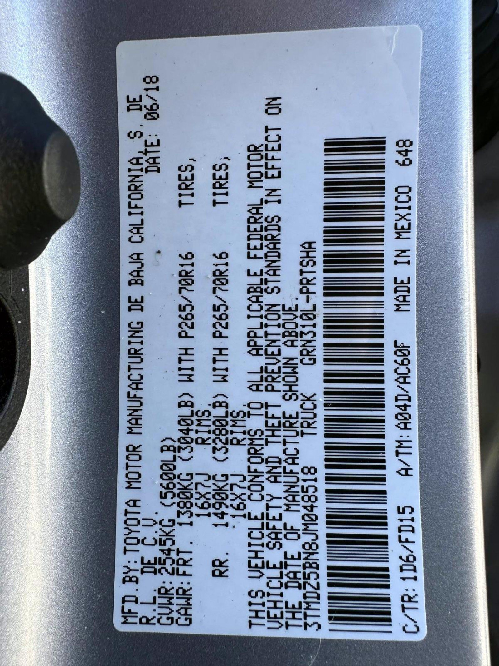 Used 2018 Toyota Tacoma TRD Off-Road AWD/4WD image 30