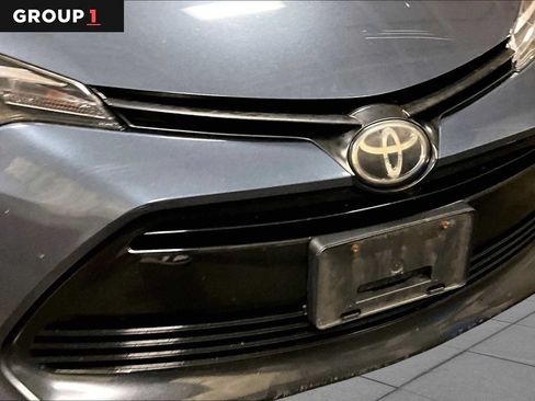 Certified 2019 Toyota Corolla LE FWD image 30