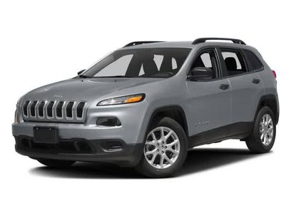Used 2017 Jeep Cherokee Sport
