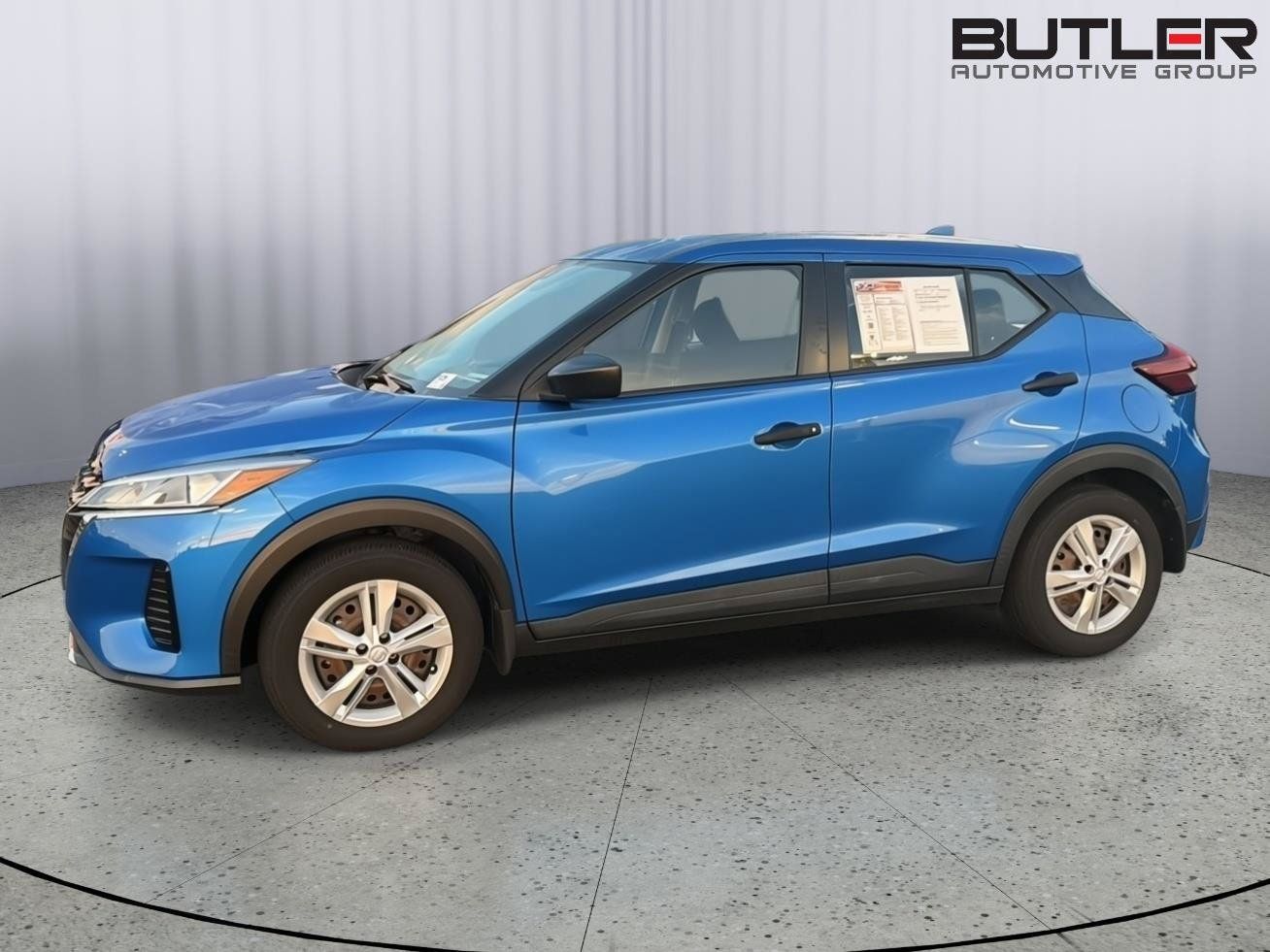 Used 2024 Nissan Kicks S FWD image 3