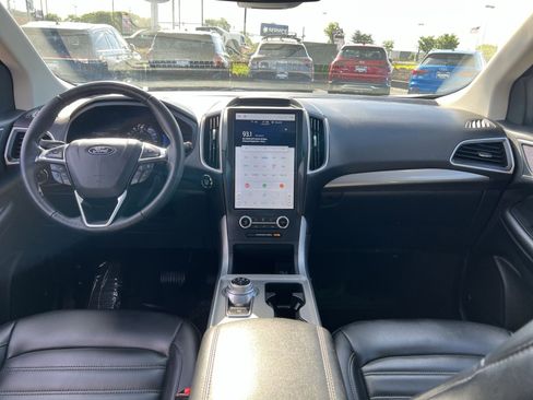 Certified 2023 Ford Edge SEL w/ Convenience Package AWD/4WD image 30