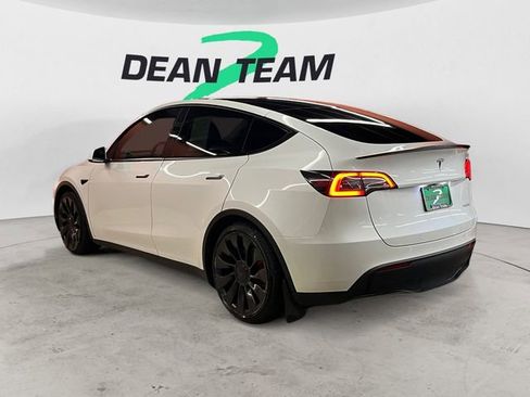 Used 2023 Tesla Model Y Performance AWD/4WD image 5