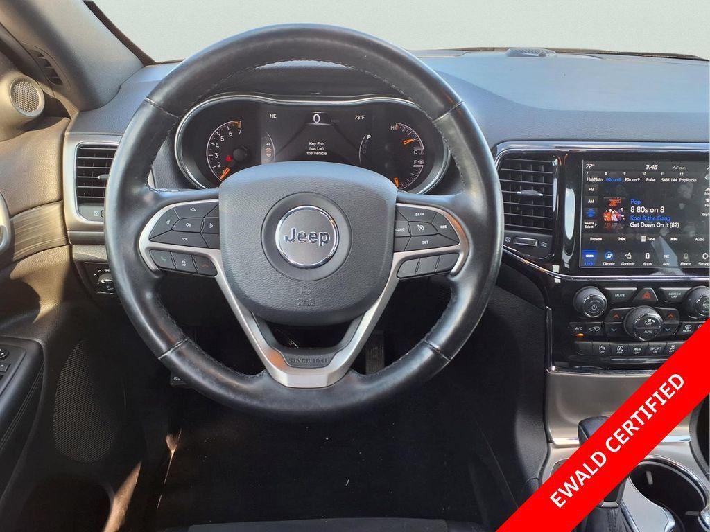 Used 2021 Jeep Grand Cherokee Altitude AWD/4WD image 16