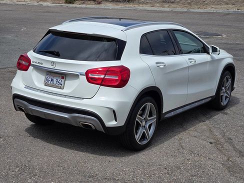 Used 2015 Mercedes-Benz GLA 250 image 10