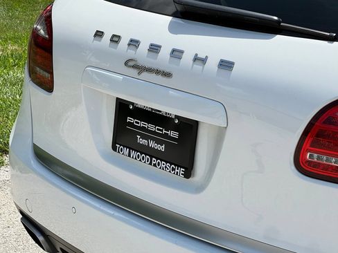 Used 2013 Porsche Cayenne AWD/4WD image 11
