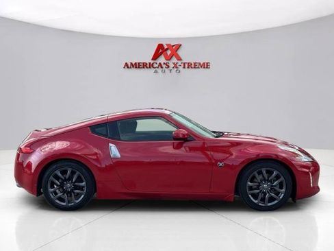 Used 2015 Nissan 370Z Coupe RWD image 6
