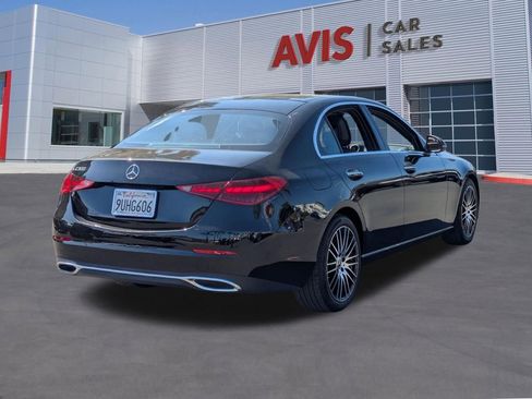 Used 2025 Mercedes-Benz C 300 Sedan image 6