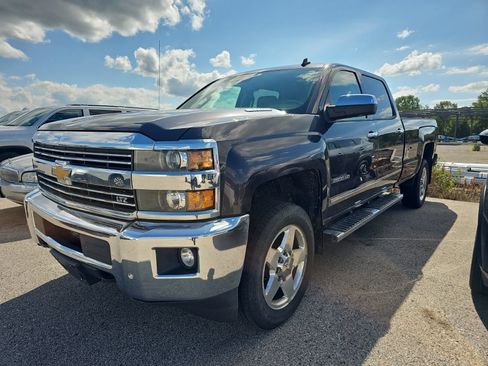 Used 2015 Chevrolet Silverado 2500 LTZ w/ Duramax Plus Package AWD/4WD image 1