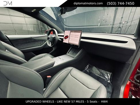 Used 2026 Tesla Model Y AWD image 17