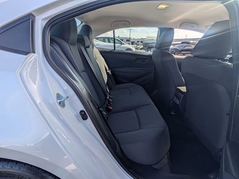 Used 2025 Toyota Corolla LE w/ Convenience Package FWD image 13