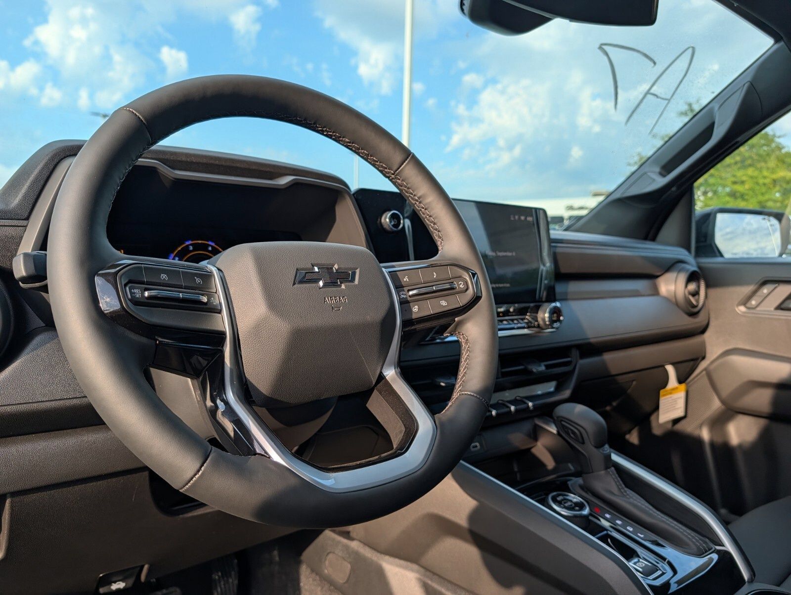 New 2026 Chevrolet Colorado Trail Boss AWD/4WD image 31