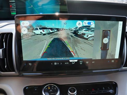 Certified 2025 Ford Expedition Active image 42