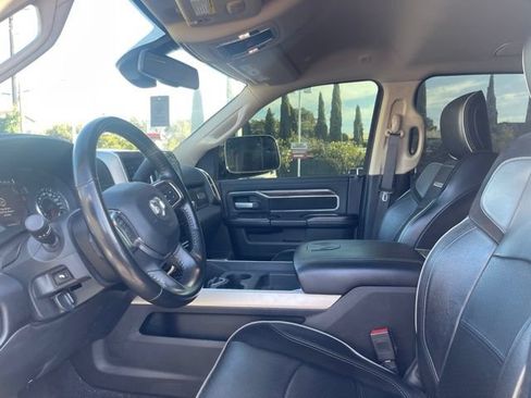 Used 2021 RAM 2500 Laramie AWD/4WD image 3