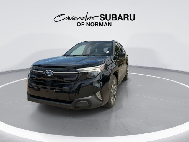 Used 2025 Subaru Forester Touring AWD/4WD image 4