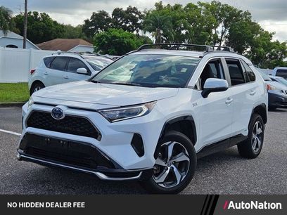 Used 2021 Toyota RAV4 SE w/ Weather & Moonroof Package