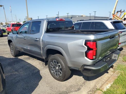 Used 2024 Chevrolet Colorado LT w/ LT Convenience Package III RWD image 3