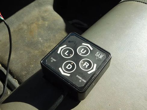 Used 2004 Ford F250 XL image 12