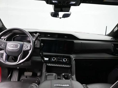 Used 2025 GMC Sierra 2500 AT4X AWD/4WD image 21