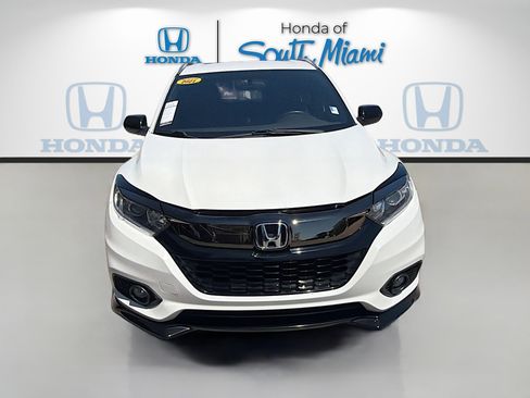 Used 2021 Honda HR-V Sport image 2
