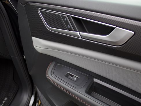 New 2026 Volkswagen Atlas Peak Edition image 37