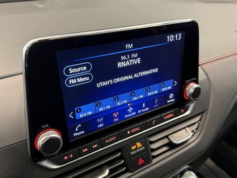 Used 2022 Nissan Altima 2.5 SR image 11