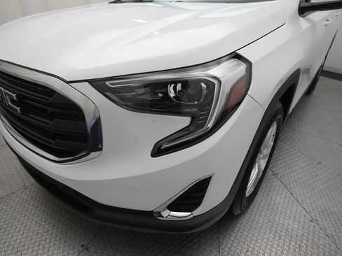 Used 2020 GMC Terrain SLE w/ Driver Convenience Package image 22