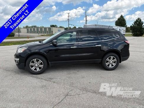 Used 2017 Chevrolet Traverse LT AWD/4WD image 3