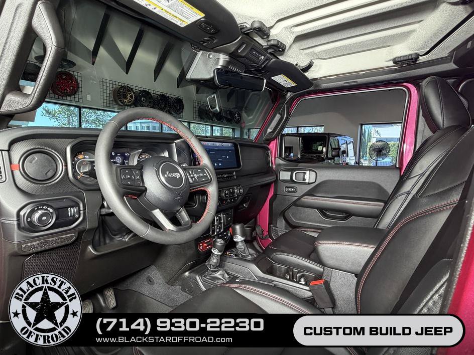 Used 2024 Jeep Wrangler Unlimited Rubicon w/ Capability Package AWD/4WD image 14