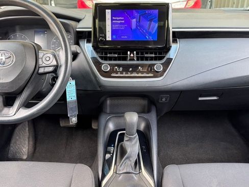 Used 2024 Toyota Corolla LE FWD image 4