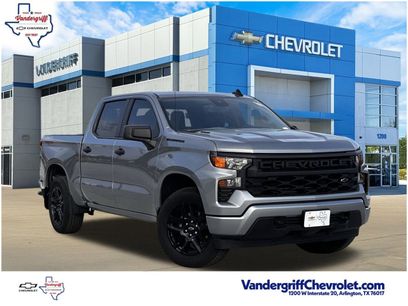 New 2026 Chevrolet Silverado 1500 Custom w/ LPO, Dark Essentials Package