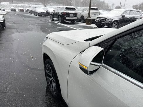 New 2026 BMW X3 xDrive30 w/ Premium Package image 6