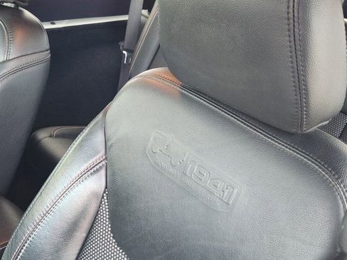Used 2017 Jeep Wrangler 75th Anniversary image 19