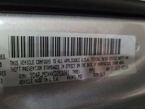 Used 2019 Jeep Cherokee Limited image 33