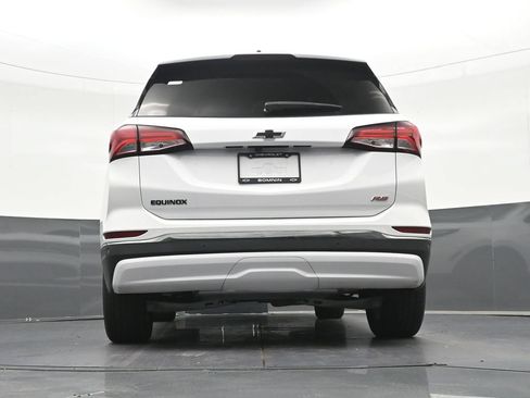 Used 2023 Chevrolet Equinox RS FWD image 26
