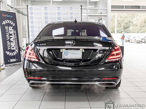 Used 2019 Mercedes-Benz S 560 Sedan image 14