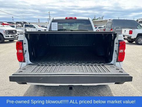 Used 2018 Chevrolet Silverado 1500 Custom w/ Custom Value Package AWD/4WD image 16