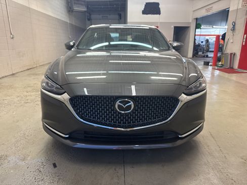 Used 2018 MAZDA MAZDA6 Signature FWD image 2