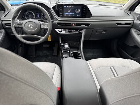 Used 2021 Hyundai Sonata SE FWD image 12