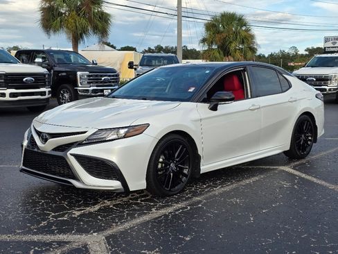 Used 2023 Toyota Camry XSE FWD image 14