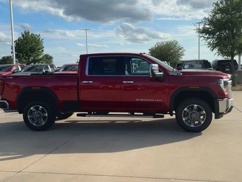 New 2026 GMC Sierra 2500 SLT image 2