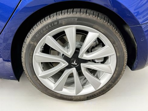 Used 2019 Tesla Model 3 Standard Range Plus RWD image 11