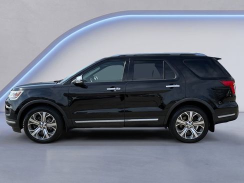 Used 2018 Ford Explorer Platinum image 6