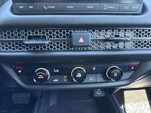 Used 2024 Honda HR-V Sport image 16
