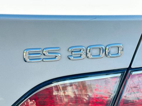 Used 2002 Lexus ES 330 image 22