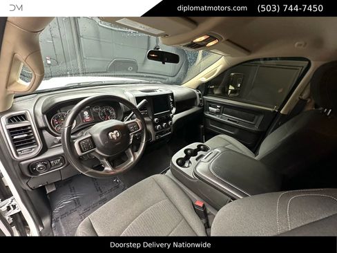 Used 2019 RAM 3500 Tradesman image 16