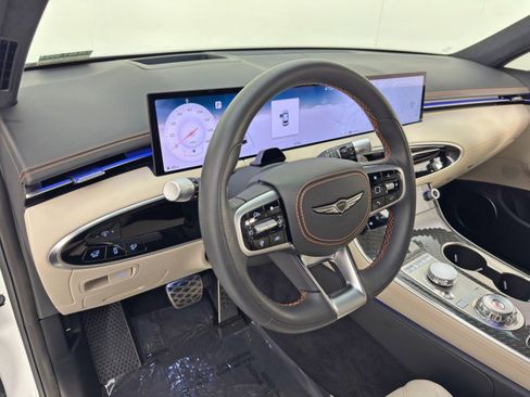Used 2026 Genesis GV70 3.5T Sport Prestige image 10