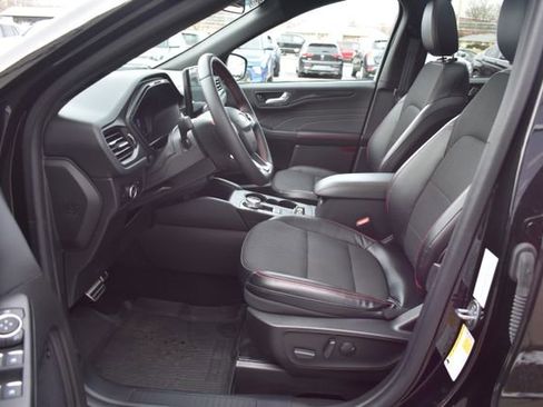 Used 2024 Ford Escape ST-Line Select w/ Tech Pack #2 image 13